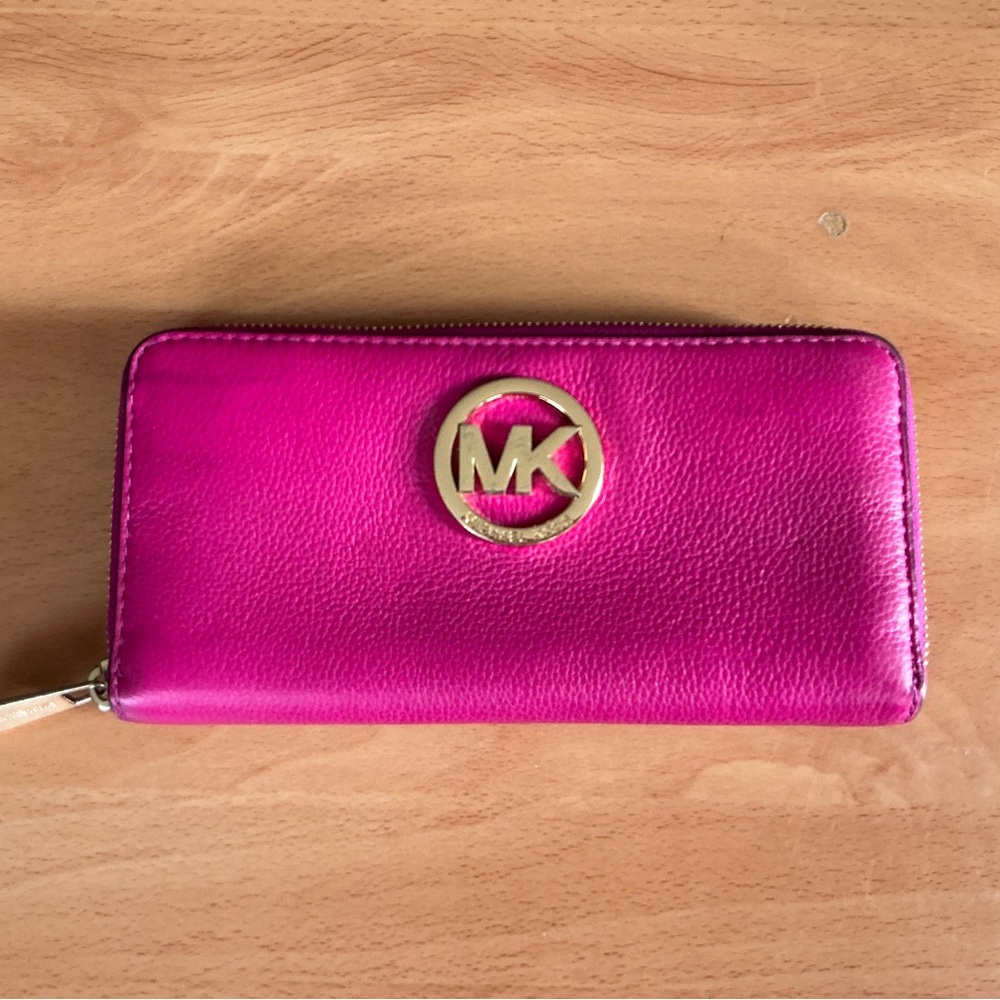 Michael Kors Fuchsia Wallet with Gold Logo